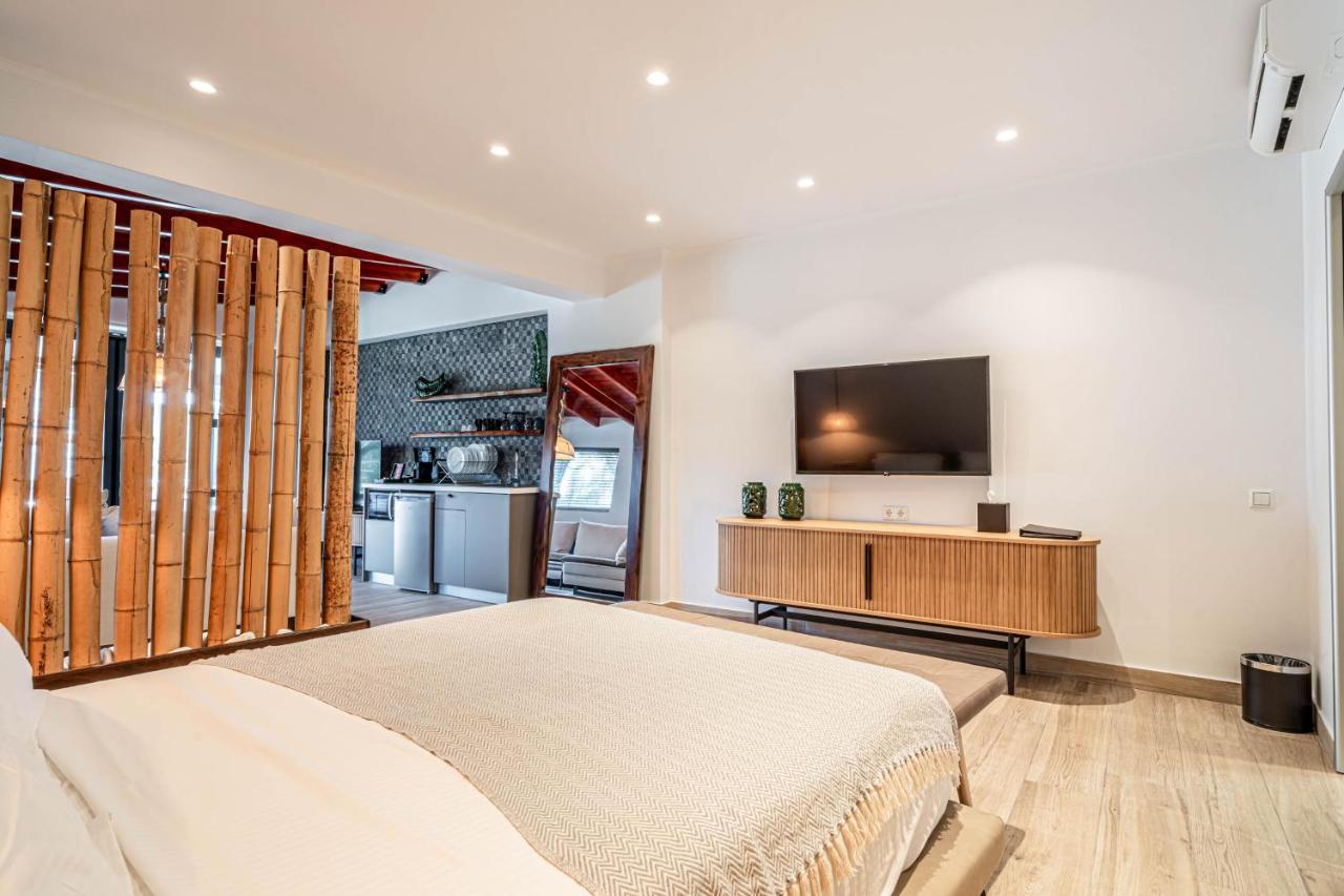 F & S Lounge Suites بارغا المظهر الخارجي الصورة
