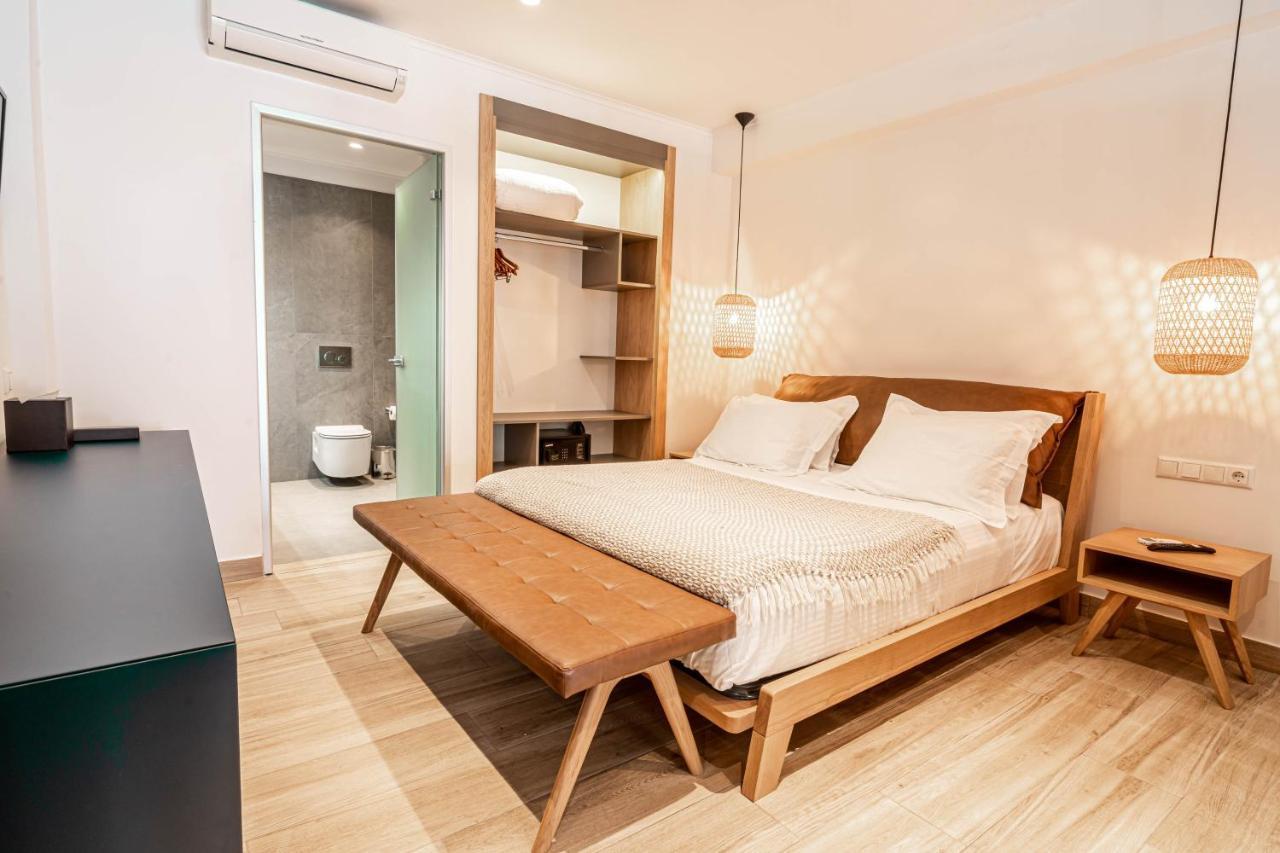 F & S Lounge Suites بارغا المظهر الخارجي الصورة